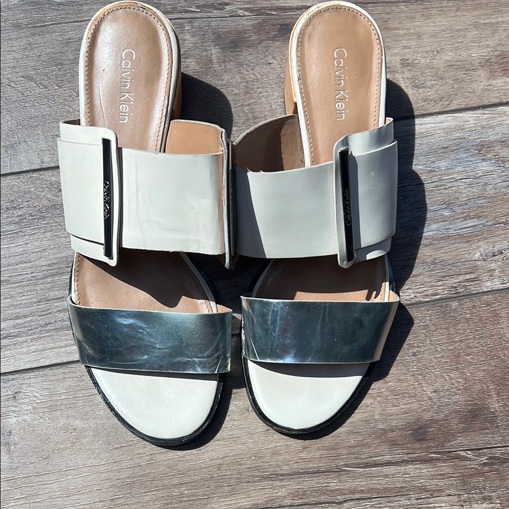 Calvin Klein Women's White and Silver Slide Sandals